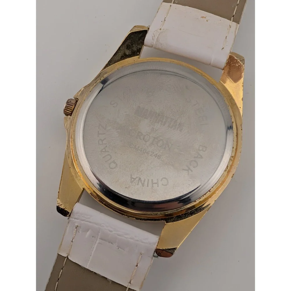 Manhattan by Croton Watch Women 40mm Case Pave Bezel White Band- New Battery‎